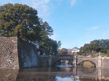 日中、日陰になる箇所がある