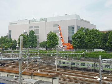 跨線橋の上からの長め