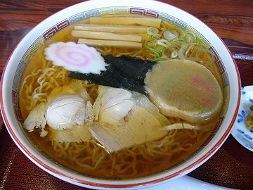 十文字中華そば・「名代三角そばや」のラーメン