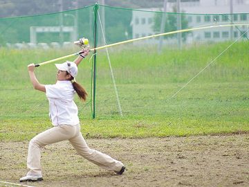 飛距離を競う『スポーツキャスティング』という競技があるそうです。
