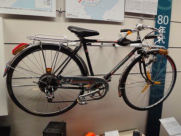 セミドロップハンドルの自転車