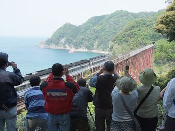 『余部鉄橋』の定番写真は、ここから撮ったものなんですよ