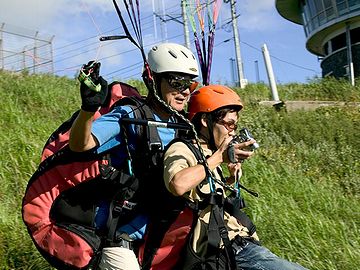 寒風山パラグライダー・インストラクターと2人乗りの体験コース