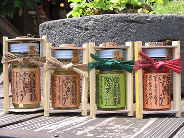 「醤油屋本店」ゆずこしょう(450円)