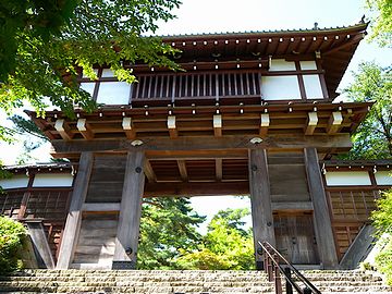 立派な久保田城表門