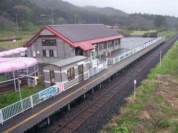 あの奥の建物は?