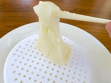 破裂した餅みたいに潰れてるではないか