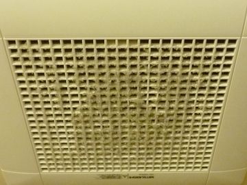 バスルームの換気扇