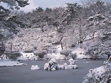 千秋公園・冬は、雪