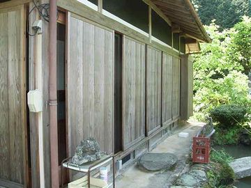 戸板は古いでしょ
