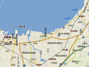野内(のない)駅を過ぎると、青森湾に沿って北上します