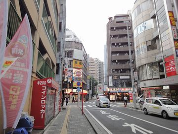 『松戸駅』を出て、歩き始めたところ