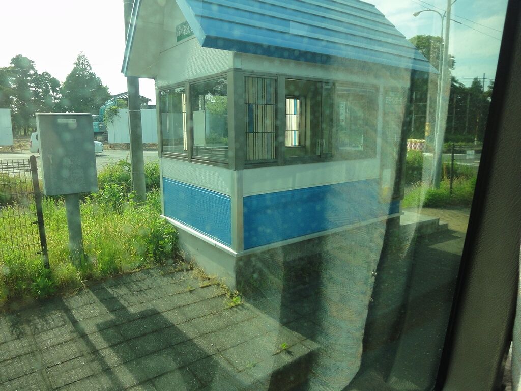 安田インター前やな