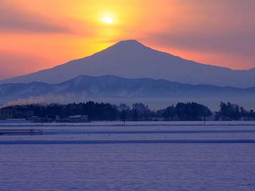 出羽富士とも呼ばれる鳥海山