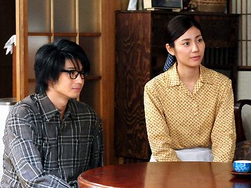 ガラスの向うに、なにかいますよね?