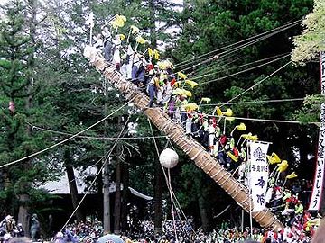 『諏訪大社』御柱祭