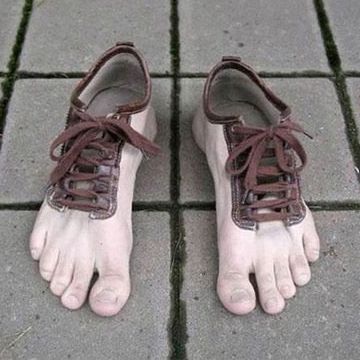 そんな靴、履きたくない