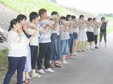 『新潟県立看護大学』の「ほらガール」