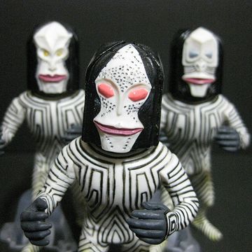 これは、ダダ
