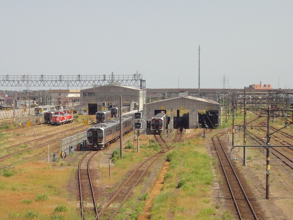 鉄道の要衝の名残