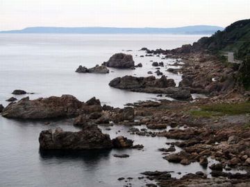 県境の須郷崎