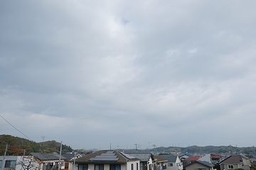 曇り空