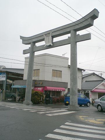 由布院駅前・五差路