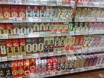 一升瓶は、瓶の始末が面倒ということもあります