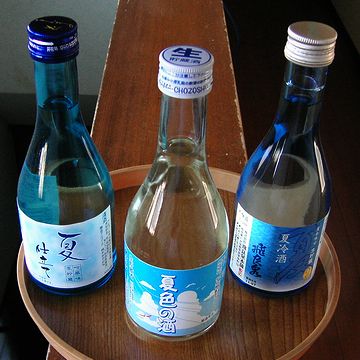 3種類のお酒が、300ml瓶で2本ずつ