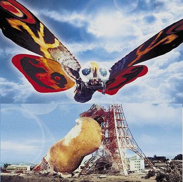 モスラは、東京タワーに繭作った