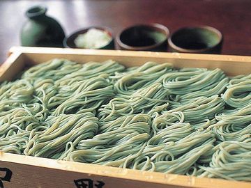 布海苔を使った蕎麦は、魚沼の特産