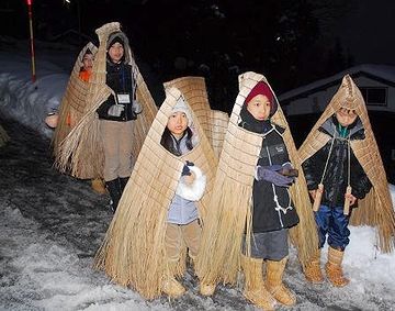 新潟県十日町市での「鳥追い」風景