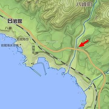 通称、大間越街道と云う、国道101号線も跨いでるんです