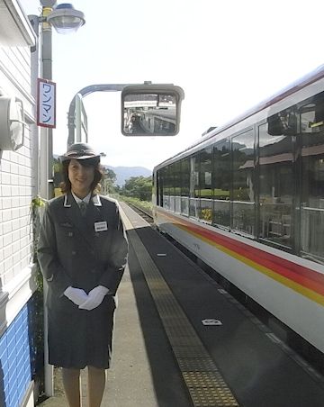 観光駅長は、一発でわかったのにね