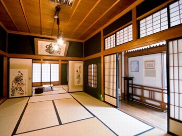 太宰のお母様が息を引き取った部屋になります