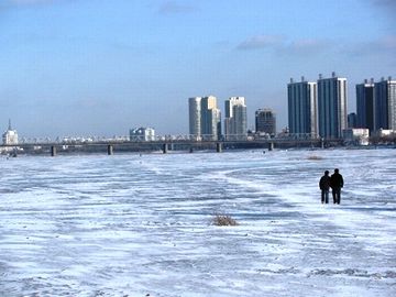 中国黒竜江省・ハルビン市（新潟市の友好都市）の松花江