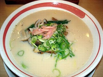 白湯ラーメン