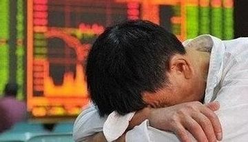 今回の暴落で、首吊る人も出てるって話