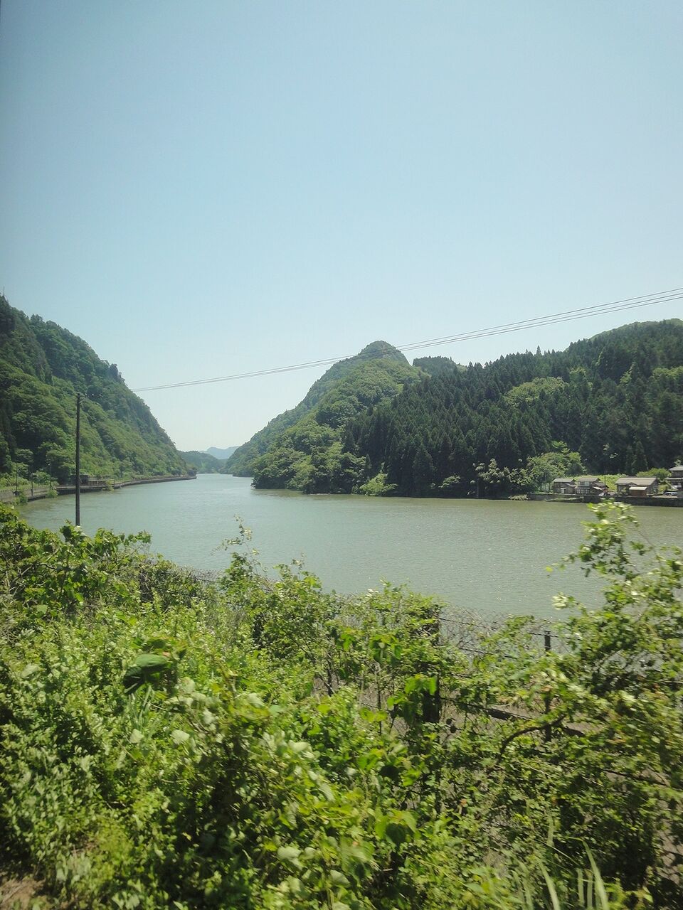 谷やな