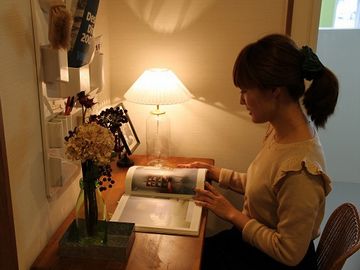 さらに、サイドテーブルまで付けたんですよ