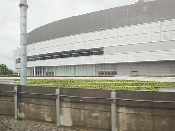 アリーナの尻尾