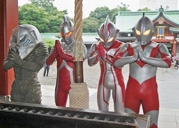 八百万の神とアラーの神に祈りました
