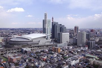 周りを平屋の民家に囲まれてるところが、埼玉らしいです