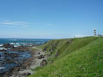 入道崎は、日本海の荒波が削った海岸段丘