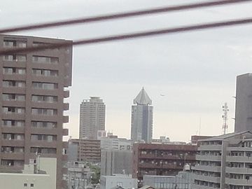 新潟市中心部の古町地区は、奥に見える高層ビルあたり