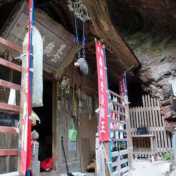 もちろん、当時の建物は残ってません