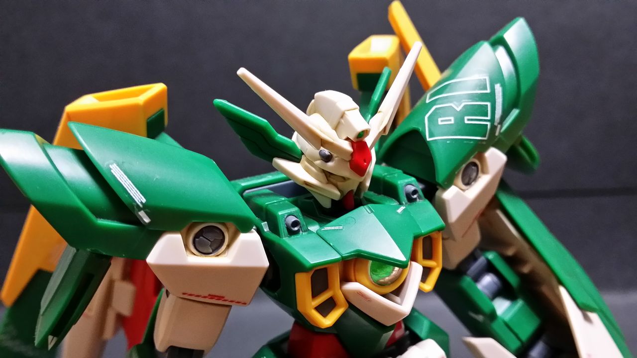 Hgbf ガンダムフェニーチェリナーシタ かっこいいポーズで撮りたい Hgbf ガンダムフェニーチェリナーシタ かっこいいポーズで撮りたい