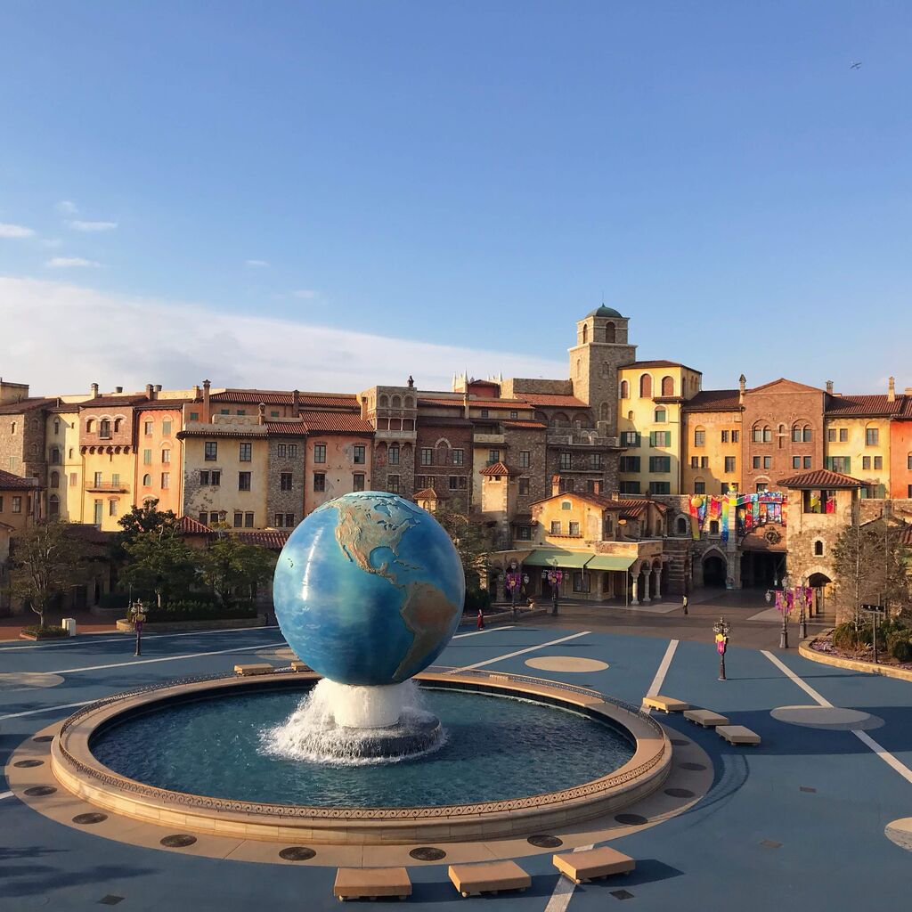 お昼と夜で違った雰囲気を楽しめる アクアスフィア Cherry Blog