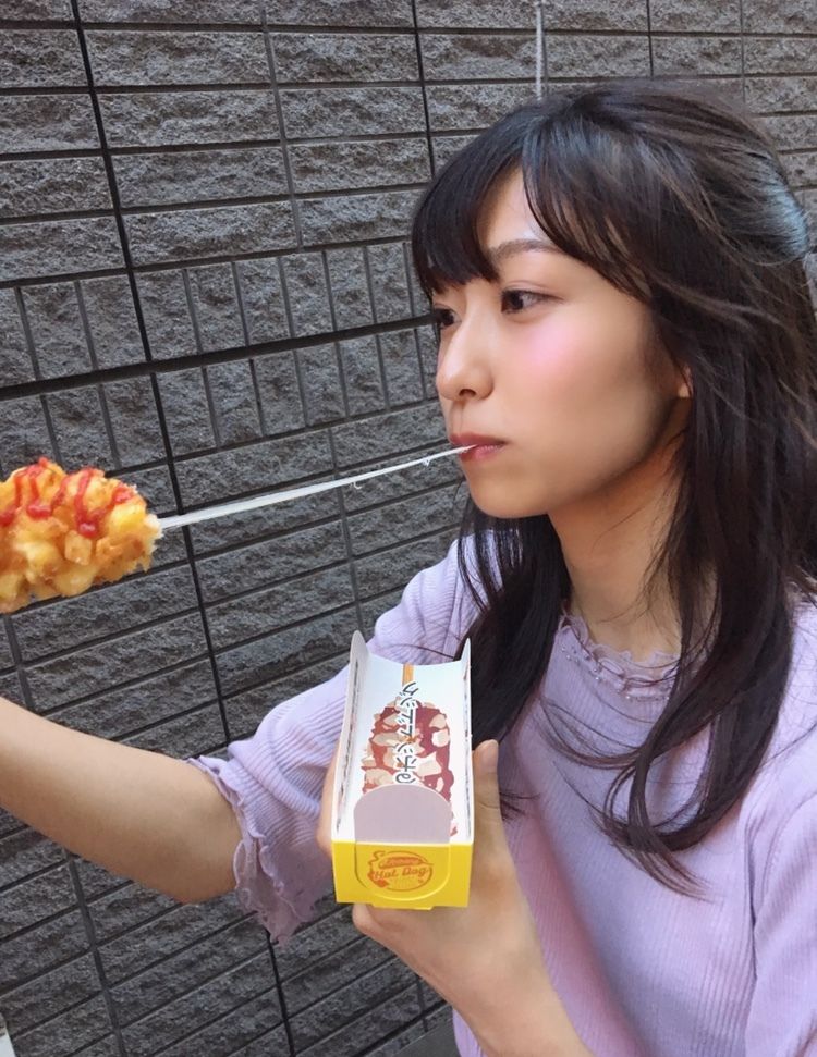 インスタ蠅 チーズドッグ が不味すぎて 一口食べてポイ捨てする奴が続出してしまうwww Miko速報
