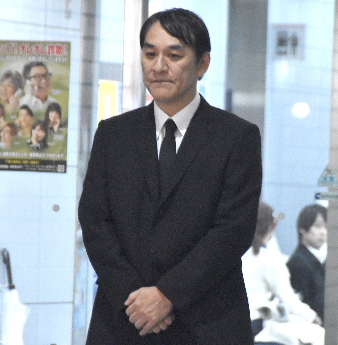 不潔 ピエール瀧が保釈時に 七三分け だった理由がヤバい ミコさんの話題ニュースまとめ 不潔 ピエール瀧が保釈時に 七三分け だった理由がヤバい ミコさんの話題ニュースまとめ